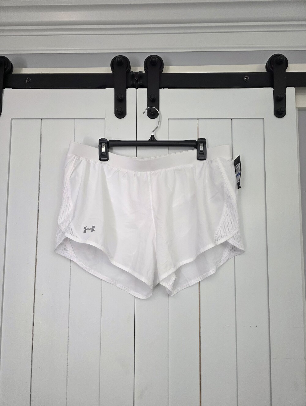 Under Armour Women's Fly By 2.0 Loose Shorts. NEW!